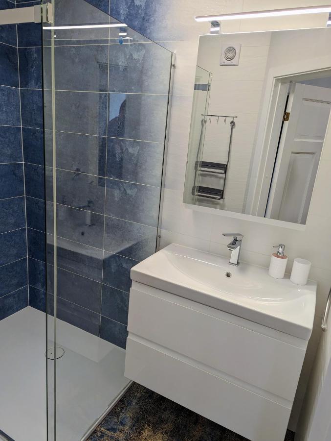 Lovely 2-Bedroom Flat In The Heart Of Druskininkai Exterior foto